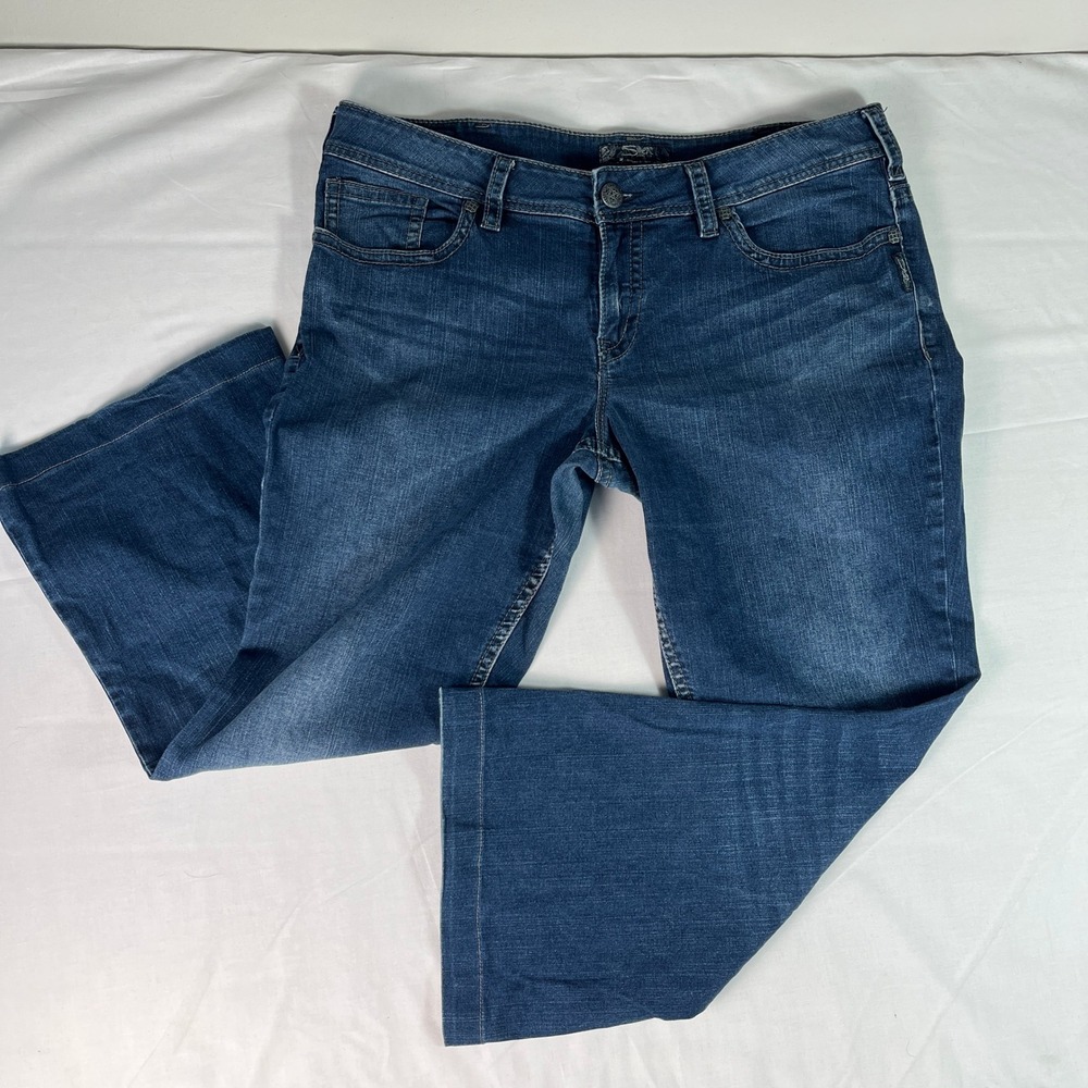 Silver Jeans Co Suki Mid Flare Women 18/L34 Blue Excellent Fluid Denim Curvy